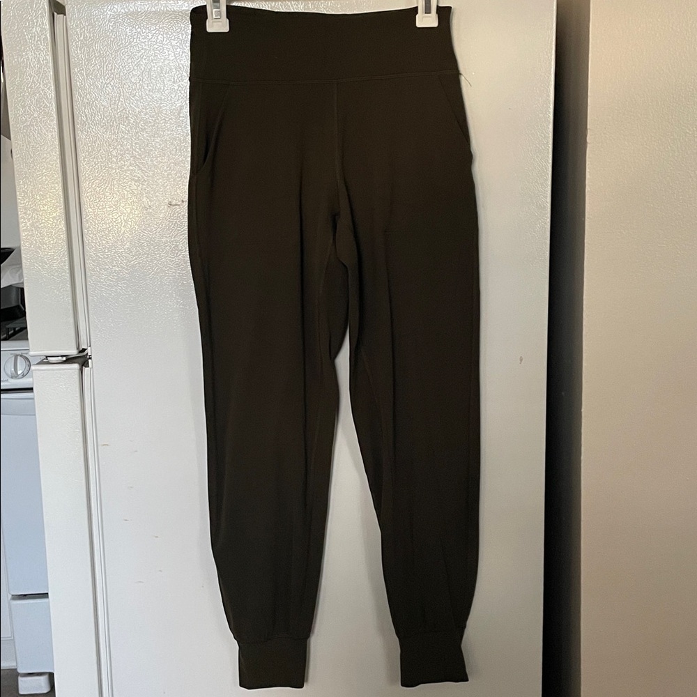 Lululemon Size 6 Align Pockets 28” Dark‎ Green Jogger